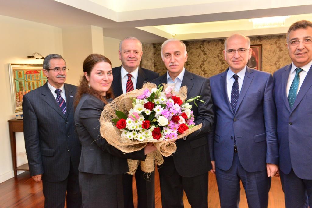 samsun serbest muhasebeci mali musavirler odasi baskani ve yeni yonetim kurulu uyeleri sayin valimizi ziyaret etti