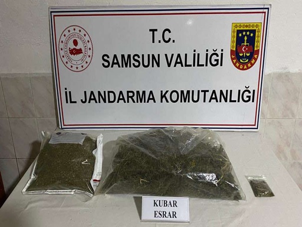 3.500 Gram Kubar Esrar Ele Geçirilerek Şüpheli Şahıslar Gözaltına Alınmıştır